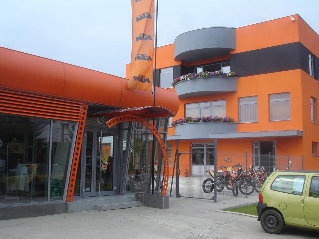 Apartmán Vasarely Luxury Flat Satu Mare Exteriér fotografie